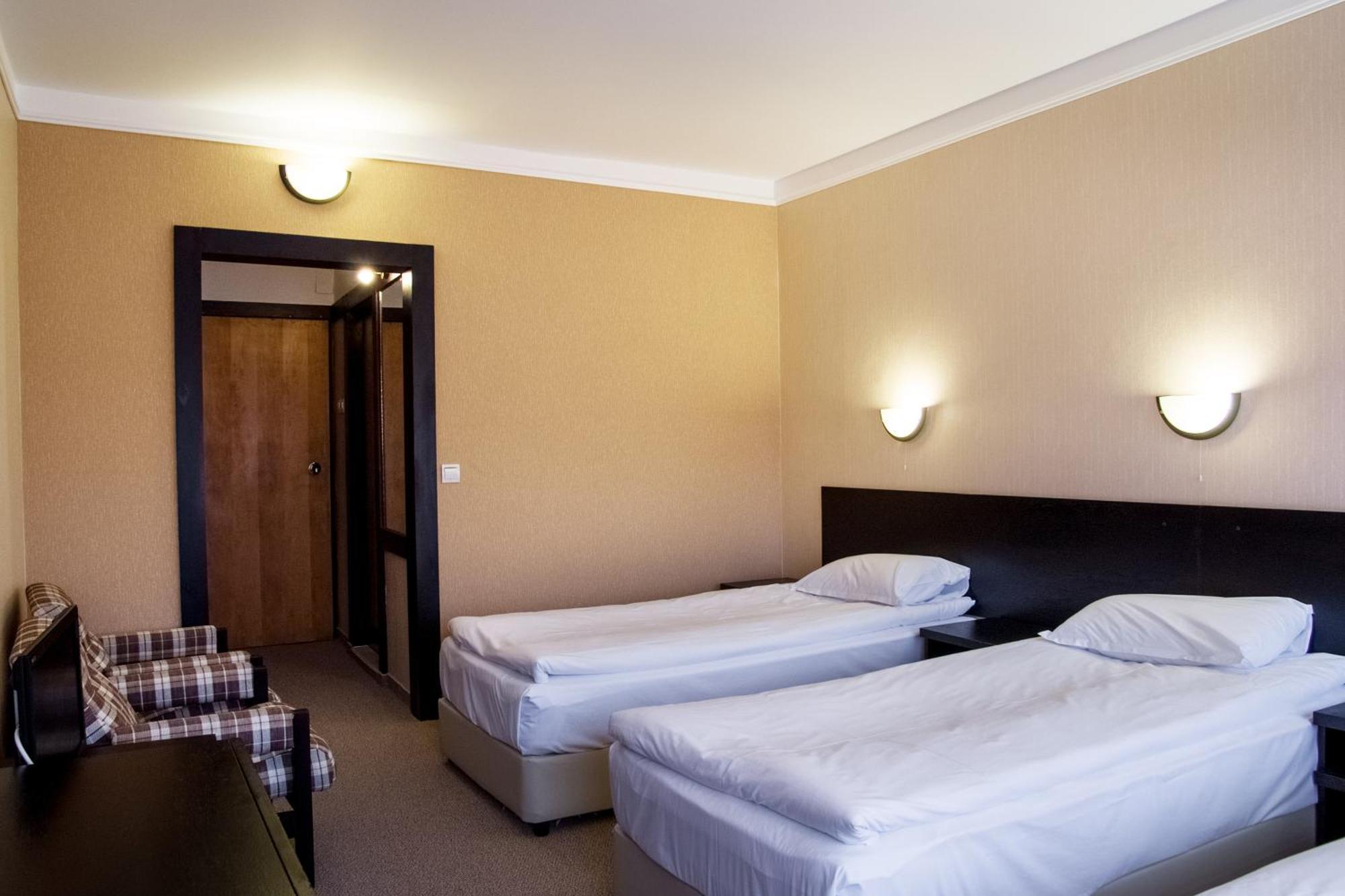 Everest Hotel Etropole Eksteriør billede