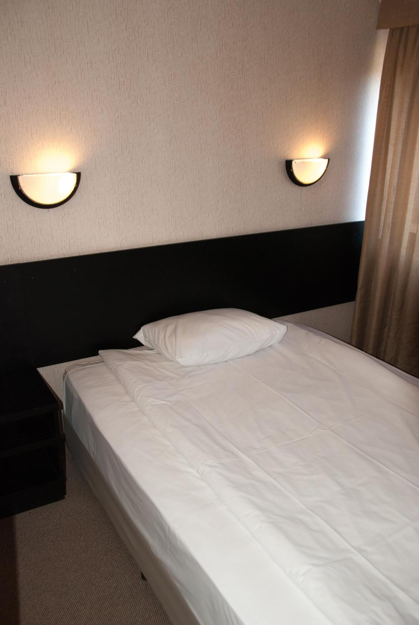 Everest Hotel Etropole Eksteriør billede